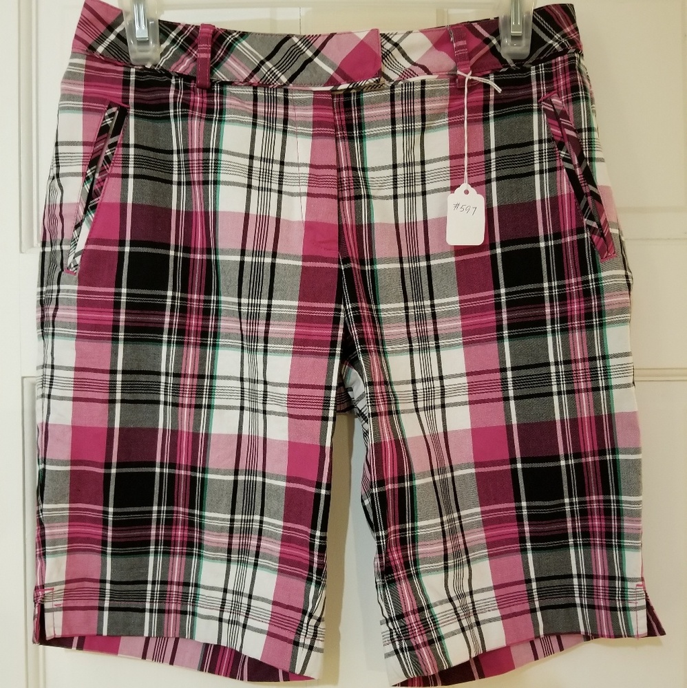 Ladies Golf Shorts